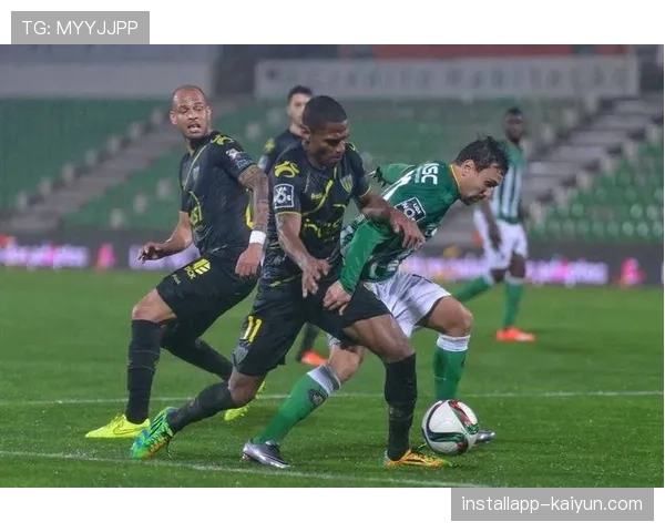 足彩伤停信息分析：维拉中场三大主力缺阵影响，科隆大规模伤病情况评估